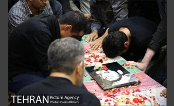 عزاداری شب هشتم محرم در جوار پیکر شهید باقر ناظری 19