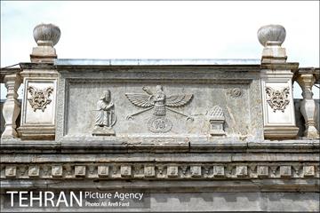 نیایشگاه آدریان 2