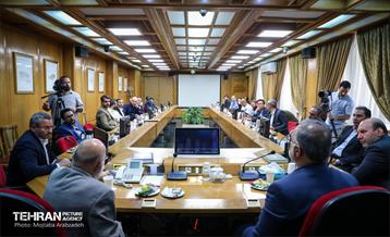 نشست بررسی طرح نهایی باغ راه حضرت فاطمه (س)