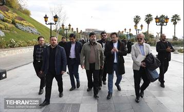 بازدید عضو شورای شهر تهران از اراضی عباس آباد  7