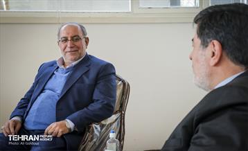 بازدید شهردار منطقه 21 از کارخانه ارج 3