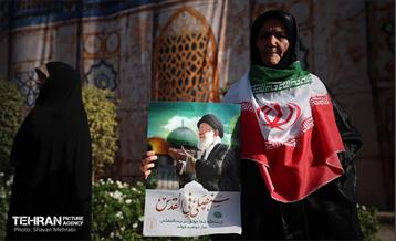 اجتماع مردمی در اعتراض به حمله آمریکا به تاسیسات هسته‌ای ایران 28