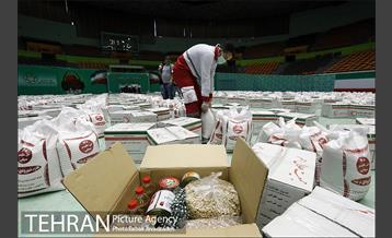 توزیع دوهزار بسته غذایی ویژه برای خانوارهای بالای ۵ نفر 8