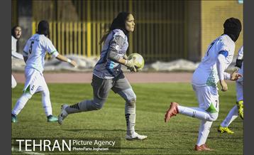 دیدار فوتبال زنان بین ذوب آهن و البرز 12