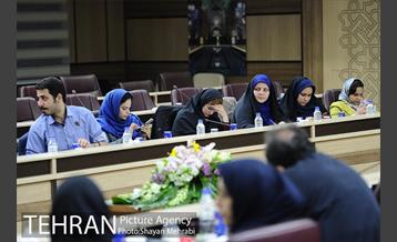 شبگردی اصحاب رسانه در منطقه یک 32