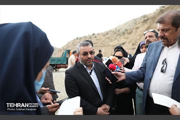 تور بازدید اصحاب رسانه از روند لایروبی مسیل ها و قنوات 24