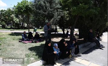 اجتماع صادقیون در میدان صادقیه تهران 1