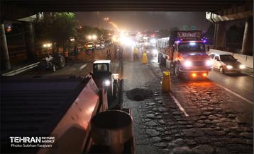 عملیات آسفالت‌ریزی در پایتخت 25