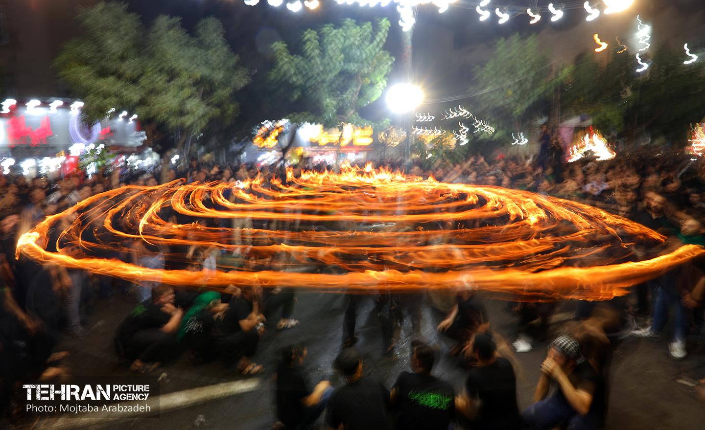 آئین سنتی مشعل گردانی تهران(محرم ۱۴۴۵) 11