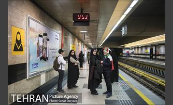 خدمات رسانی مترو تهران در روز ۲۲ بهمن 25