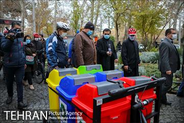 مراسم تقدیر از رانندگان برگزیده تاکسیرانی 3
