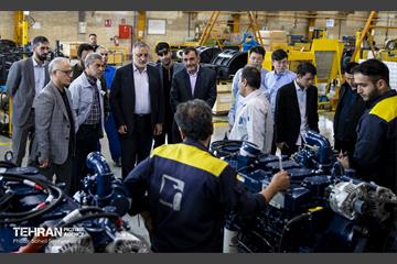 بازدید شهردار تهران از کارخانه خودروسازی «عقاب افشان» 35