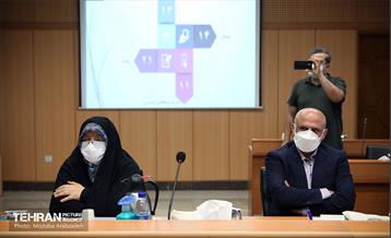 آیین رونمایی از سند شهر و زنان 18