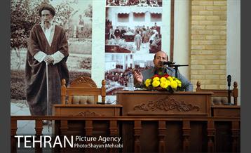 بازدید شهردار تهران از خانه موزه شهید مدرس در روز مجلس 1