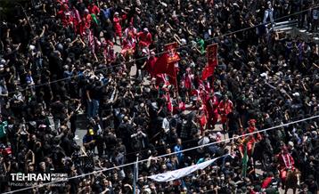 خیمه سوزان ظهر عاشورا در چهارراه گلوبندگ 24