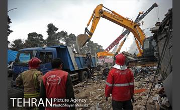 سومین روز عملیات امداد ونجات حادثه پلاسکو -5 14