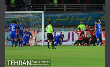 دیدار تیم های پدیده خراسان و استقلال  تهران 5