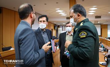 چهاردهمین جلسه قرارگاه آسیب های اجتماعی شهر تهران 24