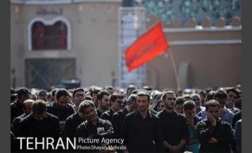 مراسم عاشورای حسینی در میدان امام حسین(ع) 28