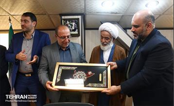 آیین تکریم و معارفه شهرداران مناطق تهران 2