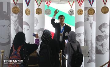 دومین روز کارگاه داستان‌نویسی ویژه اعضای کانون نوجوانان 2