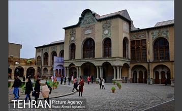 عمارت مسعودیه در میدان بهارستان 26