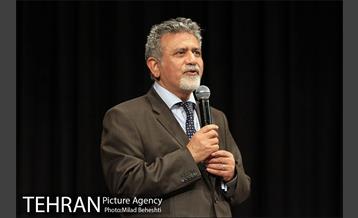 اکران خیریه فیلم سینمایی چهارشنبه به نفع زندانیان‎ 21