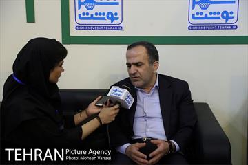 غرفه مرکز ارتباطات در پنجمین روز بیست و سومین نمایشگاه مطبوعات  14