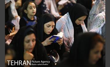 مراسم شب احیای ماه رمضان در امامزاده صالح(ع) 3