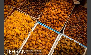 تهران یک شب مانده به یلدا 13