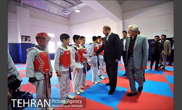 بهره برداری از 29 پروژه شهرداری منطقه 8 33