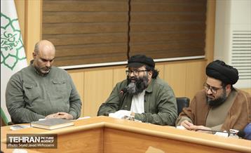 نشست صمیمانه شهردار تهران با جمعی از شعرا 21