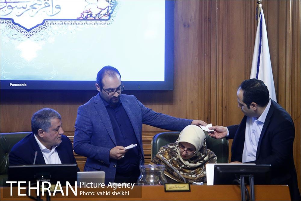 جلسه انتخاب کاندیداهای نهایی تصدی شهرداری تهران 12