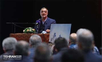 سخنرانی شهردار تهران در امامزاده علی‌اکبر چیذر(ع) 28