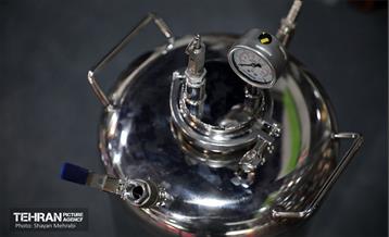 نهمین نمایشگاه تجهیزات و مواد آزمایشگاهی ایران ساخت 27