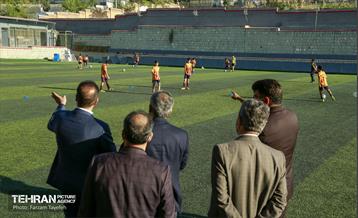 بازدید معاون هماهنگی امور مناطق از منطقه 5