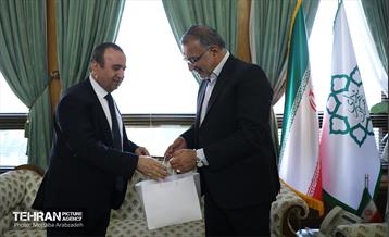 دیدار وزیر امور محلی و محیط‌زیست سوریه با شهردار تهران