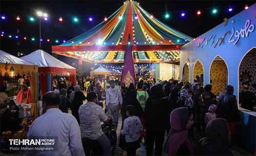 ویژه برنامه  «مهمونی شهر» در باغ‌راه حضرت زهرا(س) 30