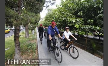 پویش سه شنبه های بدون خودرو با حضور معلولین 13