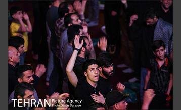 مراسم احیای شب بیست و سوم رمضان در میدان امام حسین (ع) 9