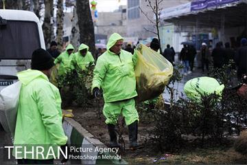 خدمات شهرداری تهران در پایان راهپیمایی یوم الله 22 بهمن 16