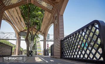 نخستین ایستگاه اتوبوس‌های بی آر تی با معماری ایرانی و اسلامی  12