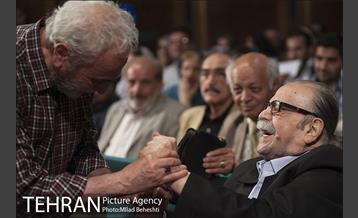 شب کارگردانان تئاتر‎ 16