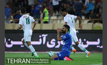 دیدار استقلال و ذوب آهن در لیگ برتر فوتبال 11