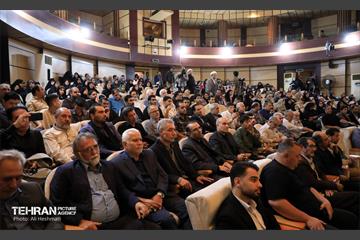 سومین سوگواره شعر عمود ۱8 31