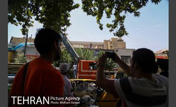 رفع خطر طبقه سوم پاساژ 102 در خیابان امام خمینی(ره)  33