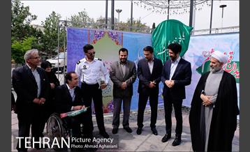 آیین رونمایی از تابلوی میدان قمر بنی هاشم (ع) 13