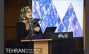 نشست خبری بررسی عملکرد شرکت ارتباط مشترک شهر  18