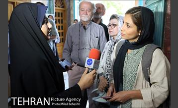 انتخابات ریاست جمهوری و شورای شهر و روستا در حسینیه ارشاد 3