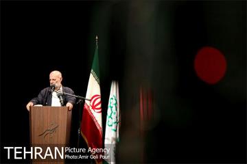 همایش نشست راه کارهای حفظ و نگهداشت انگیزش کارکنان در شرایط دشوار اقتصادی 19